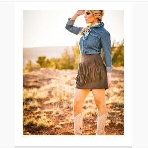 Ariat Monument Valley Skirt in Brown, sz Medium